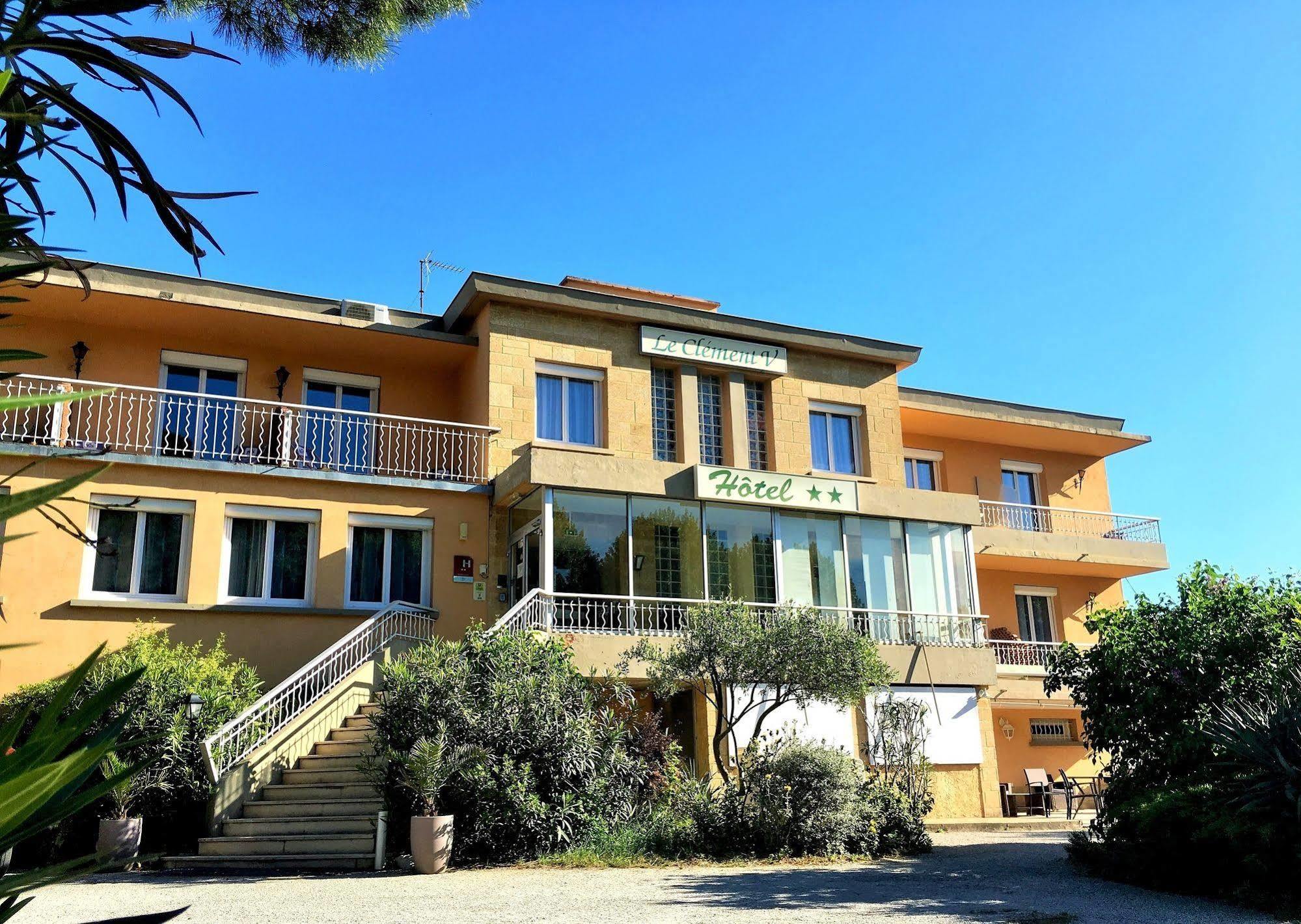Logis Hotel Le Clement V Roquemaure  Exterior foto